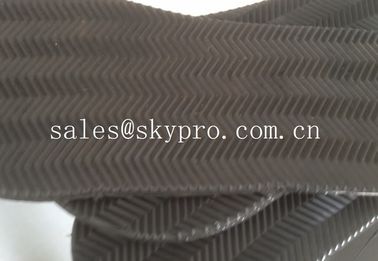 แผ่นยางรองพื้นรองเท้า TPR ที่มีรูปแบบของคลื่นซิกแซก 40-80 Shore A Hardness