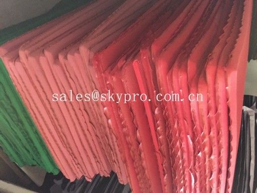 Outsoles โฟมที่ทนทานและน้ำหนักเบาคละสีแผ่นโฟม EVA สำหรับรองเท้าแตะ Flip-Flop / Beach