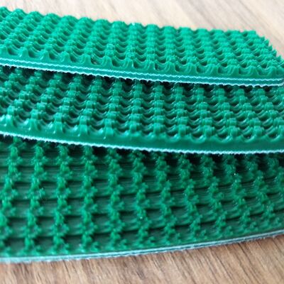 สายพานลำเลียง PVC ชนิดเบาประหยัดพลังงาน กว้าง 3300 มม. สำหรับงานอุตสาหกรรม