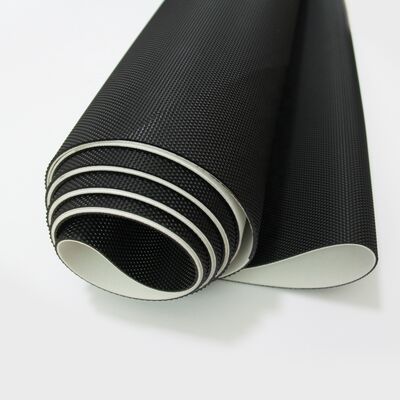 เข็มขัดขนส่ง PVC กันน้ํามัน กันความร้อน ด้วยความหนาที่กําหนดเองสําหรับเข็มขัดวิ่ง treadmill