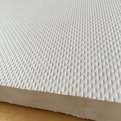 อีวีเอหลายชั้นที่มีรูปแบบทรงเอลิปติกกันสกิ๊ดสําหรับการผลิตผลิตภัณฑ์ยางแผ่นรองเท้า SCR